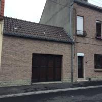 Maison spacieuse avec 5 chambres et garage Maison spacieuse avec 5 chambres et garage