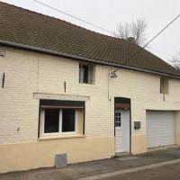 Semi plain-pied individuel entièrement rénové avec garage Semi plain-pied individuel entièrement rénové avec garage