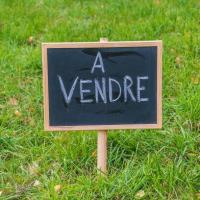 Grand terrain constructible à vendre de 554m2 dans le secte Grand terrain constructible à vendre de 554m2 dans le secte